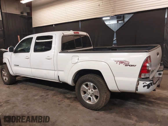 2009 Toyota Tacoma with VIN 5TEMU52N89Z620734, listed as a IAAI auction lot 41365825 with 336,070 mi miles and . Bid and sale history available at DreamBid. Image 14.