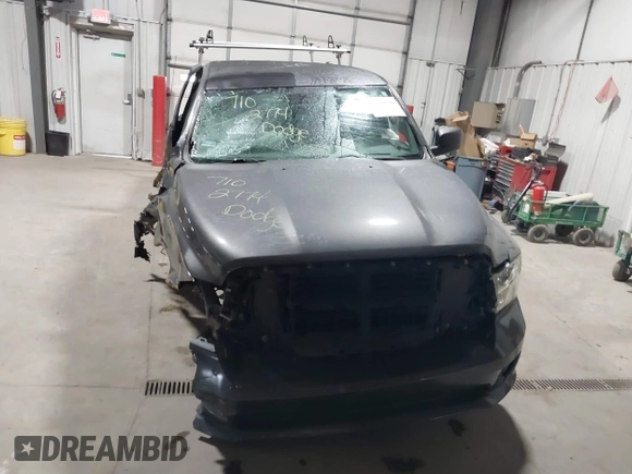 2018 Ram 1500 Express z VIN 1C6RR7KG2JS277259, wystawiony jako IAAI lot #40986520 z przebiegiem 63 916 mil mil oraz . Historia ofert i sprzedaży dostępna na DreamBid. Obrazek 12.