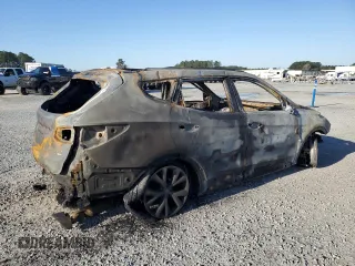 2018 Hyundai Santa Fe Ultimate z VIN 5NMZW4LA2JH053947, wystawiony jako Copart lot #48792855 z przebiegiem Nie podano mil oraz Szkoda całkowita • Salvage title. Historia ofert i sprzedaży dostępna na DreamBid. Obrazek 3.