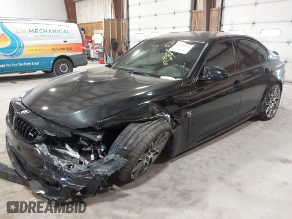 2017 BMW M3 z VIN WBS8M9C52H5G83686, wystawiony jako IAAI lot #42205796 z przebiegiem 51 956 mil mil oraz . Historia ofert i sprzedaży dostępna na DreamBid. Obrazek 6.