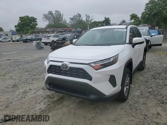 2025 Toyota RAV4 XLE with VIN 2T3W1RFV4SC304172, listed as a Copart auction lot 88953335 with 1,350 mi miles and Salvage Title. Bid and sale history available at carsss.com. Image 14.