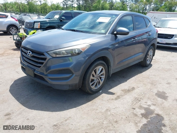 2016 Hyundai Tucson SE with VIN KM8J23A44GU119203, listed as a IAAI auction lot 42104002 with 139,797 mi miles. Bid and sale history available at carsss.com. Image 17.