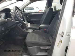 2024 Volkswagen Tiguan S с VIN 3VVRB7AX0RM068557, выставлен на аукционе Copart как лот 52152045 с пробегом 26 057 миль миль и Списание • Salvage title. История ставок и продаж доступна на DreamBid. Изображение 7.