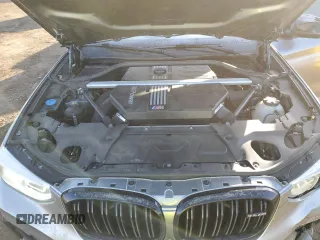 2021 BMW X4 M z VIN 5YMUJ0C02M9F18441, wystawiony jako Copart lot #43973985 z przebiegiem 60 632 mil mil oraz Szkoda całkowita • Salvage title. Historia ofert i sprzedaży dostępna na DreamBid. Obrazek 12.