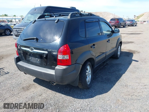 2006 Hyundai Tucson GLS with VIN KM8JN72DX6U324407, listed as a IAAI auction lot 42247884 with 188,911 mi miles and . Bid and sale history available at DreamBid. Image 4.
