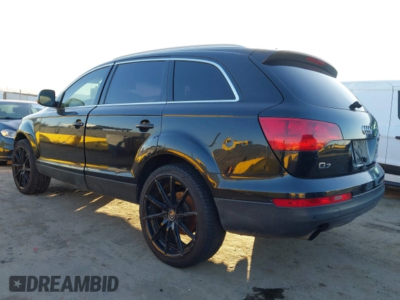 2009 Audi Q7 with VIN WA1AY74L89D023424, listed as a IAAI auction lot 41357560 with 206,381 mi miles. Bid and sale history available at carsss.com. Image 3.