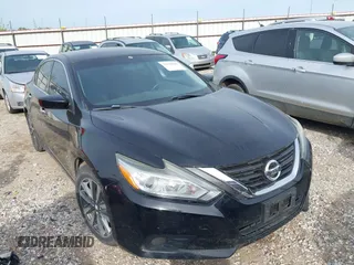 2016 Nissan Altima SR with VIN 1N4AL3AP5GC162973, listed as a IAAI auction lot 42110642 with 231,790 mi miles and . Bid and sale history available at DreamBid. Image 1.