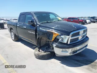 2012 Ram 1500 Big Horn z VIN 1C6RD6GT5CS224170, wystawiony jako IAAI lot #41644272 z przebiegiem 181 504 mil mil oraz . Historia ofert i sprzedaży dostępna na DreamBid. Obrazek 1.