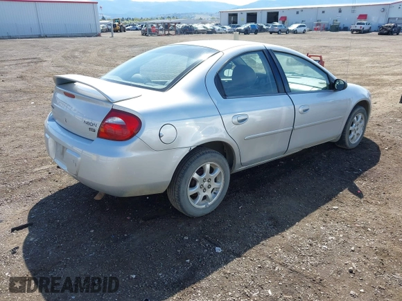 2005 Dodge Neon SXT with VIN 1B3ES56C75D273890, listed as a IAAI auction lot 42149159 with 212,741 mi miles. Bid and sale history available at carsss.com. Image 4.