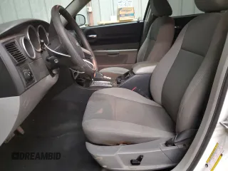 2007 Dodge Magnum z VIN 2D4FV47V17H895012, wystawiony jako Copart lot #77263494 z przebiegiem 200 931 mil mil oraz Szkoda całkowita • Salvage title. Historia ofert i sprzedaży dostępna na DreamBid. Obrazek 7.