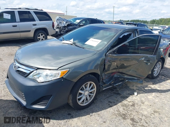 2012 Toyota Camry L z VIN 4T1BF1FK0CU506491, wystawiony jako IAAI lot #37661692 z przebiegiem 144 225 mil mil oraz . Historia ofert i sprzedaży dostępna na DreamBid. Obrazek 2.
