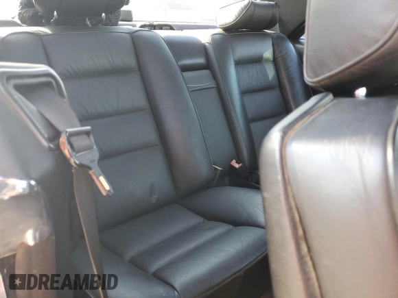 1989 Mercedes-Benz 560 with VIN WDBCA45E4KA498009, listed as a Copart auction lot 53897215 with 366,931 mi miles and Clean Title. Bid and sale history available at DreamBid. Image 10.