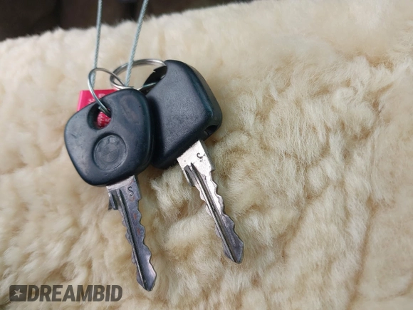 1985 BMW 3 Series с VIN WBAAK8404F8779112, выставлен на аукционе IAAI как лот 42752903 с пробегом 157 085 миль миль и . История ставок и продаж доступна на DreamBid. Изображение 11.