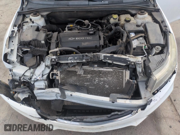 2015 Chevrolet Cruze LS z VIN 1G1PA5SHXF7151982, wystawiony jako Copart lot #54797185 z przebiegiem 137 278 mil mil oraz Szkoda całkowita • Salvage title. Historia ofert i sprzedaży dostępna na DreamBid. Obrazek 11.