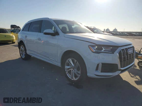 2023 Audi Q7 Premium with VIN WA1ACBF75PD013674, listed as a Copart auction lot 48860755 with 30,886 mi miles and Salvage title. Bid and sale history available at DreamBid. Image 4.
