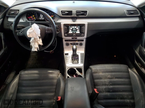 2014 Volkswagen CC Sport with VIN WVWBN7AN6EE529590, listed as a Copart auction lot 88780515 with 123,392 mi miles and Salvage Title. Bid and sale history available at DreamBid. Image 8.
