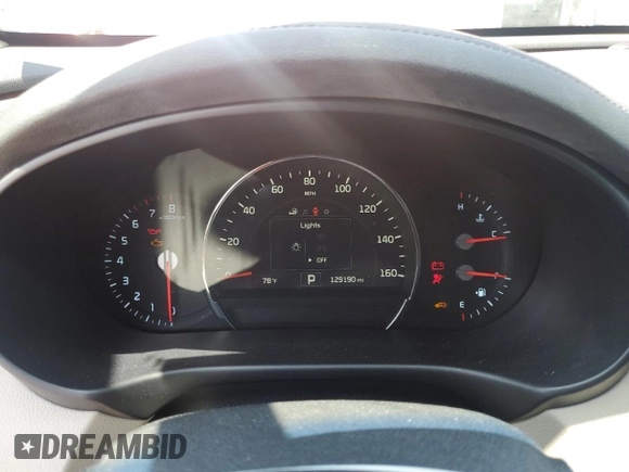 2017 Kia Sorento EX with VIN 5XYPH4A59HG229128, listed as a Copart auction lot 55182295 with 129,190 mi miles and Salvage title. Bid and sale history available at DreamBid. Image 9.