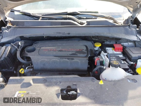 2022 Jeep Compass Latitude with VIN 3C4NJDBB6NT123062, listed as a IAAI auction lot 41770366 with 28,375 mi miles and . Bid and sale history available at DreamBid. Image 10.