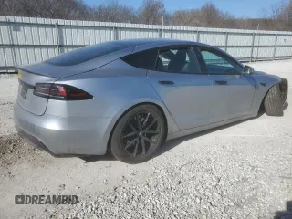 2024 Tesla Model S с VIN 5YJSA1E56RF541102, выставлен на аукционе Copart как лот 42584275 с пробегом Не указан миль и Списание • Salvage title. История ставок и продаж доступна на DreamBid. Изображение 3.