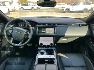 2019 Land Rover Range Rover Velar R-Dynamic SE with VIN SALYL2EXXKA227147, listed as a Copart auction lot 50736005 with 127,382 mi miles and Clean Title. Bid and sale history available at DreamBid. Image 5.