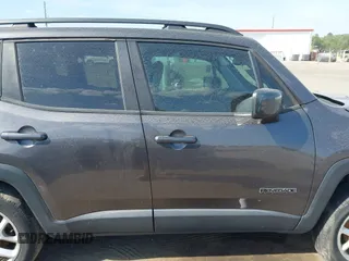 2018 Jeep Renegade Latitude with VIN ZACCJBBB0JPH69808, listed as a IAAI auction lot 42146368 with 191,051 mi miles and . Bid and sale history available at DreamBid. Image 13.