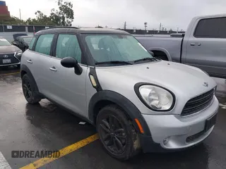 2015 MINI Countryman with VIN WMWZB3C52FWR45805, listed as a IAAI auction lot 41784638 with 41,204 mi miles and . Bid and sale history available at DreamBid. Image 6.