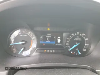 2017 Ford Police Interceptor Utility z VIN 1FM5K8ARXHGD92284, wystawiony jako Copart lot #62311115 z przebiegiem 79 646 mil mil oraz Szkoda całkowita • Salvage title. Historia ofert i sprzedaży dostępna na DreamBid. Obrazek 9.