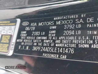 2020 Kia Forte LXS with VIN 3KPF24AD5LE141476, listed as a IAAI auction lot 42118736 with 138,959 mi miles. Bid and sale history available at carsss.com. Image 9.