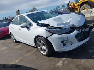 2019 Chevrolet Cruze Premier with VIN 1G1BF5SM6K7114379, listed as a IAAI auction lot 41425240 with 37,965 mi miles. Bid and sale history available at carsss.com. Image 13.