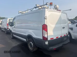 2017 Ford Transit с VIN 1FTYR1YM7HKA85280, выставлен на аукционе IAAI как лот 42617671 с пробегом 180 198 миль миль и . История ставок и продаж доступна на DreamBid. Изображение 8.
