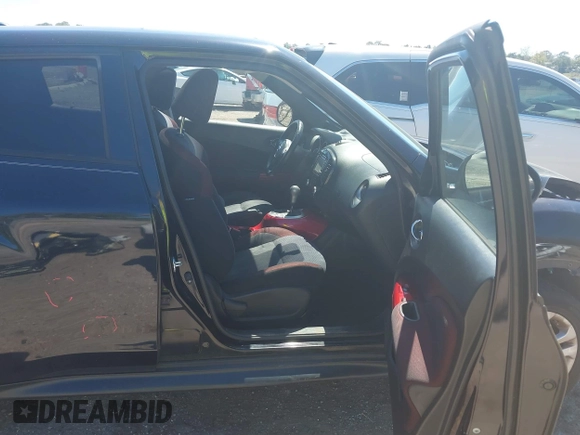 2014 Nissan Juke S with VIN JN8AF5MR1ET451280, listed as a IAAI auction lot 41821854 with 156,632 mi miles. Bid and sale history available at carsss.com. Image 5.