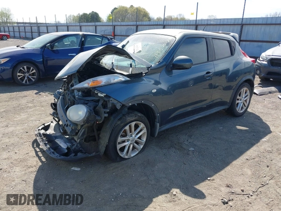 2012 Nissan Juke SL with VIN JN8AF5MR9CT112571, listed as a IAAI auction lot 41887822 with 194,888 mi miles. Bid and sale history available at carsss.com. Image 2.