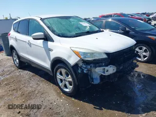 2013 Ford Escape SE with VIN 1FMCU9GX1DUD71994, listed as a IAAI auction lot 41748412 with 155,239 mi miles. Bid and sale history available at carsss.com. Image 1.