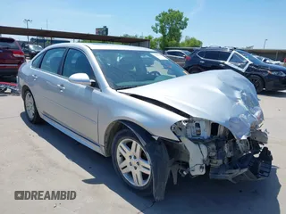 2014 Chevrolet Impala LT z VIN 2G1WB5E31E1180551, wystawiony jako IAAI lot #42386442 z przebiegiem 130 545 mil mil oraz . Historia ofert i sprzedaży dostępna na DreamBid. Obrazek 1.