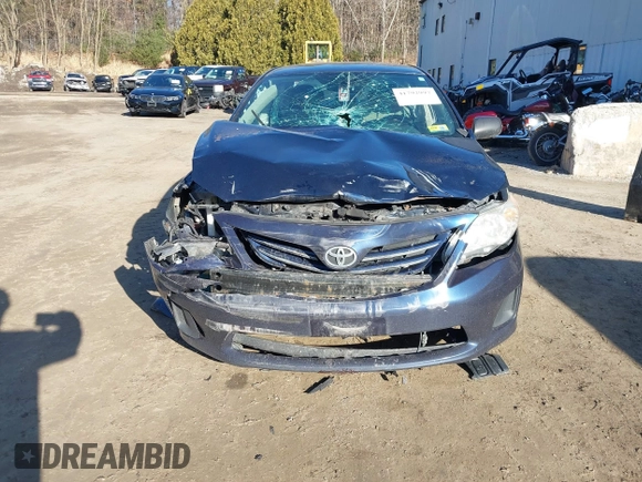 2013 Toyota Corolla L with VIN 2T1BU4EE8DC002146, listed as a IAAI auction lot 41792997 with 173,879 mi miles. Bid and sale history available at carsss.com. Image 12.