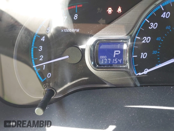 2011 Toyota Sienna XLE AAS with VIN 5TDYK3DC5BS148776, listed as a IAAI auction lot 41525078 with 177,154 mi miles and . Bid and sale history available at DreamBid. Image 16.