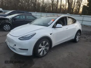 2021 Tesla Model Y Long Range with VIN 5YJYGDEE2MF191793, listed as a Copart auction lot 86447714 with 0 mi miles and Salvage Title. Bid and sale history available at carsss.com. Image 1.