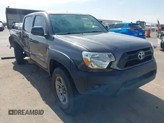 2013 Toyota Tacoma PreRunner with VIN 5TFJU4GN3DX038868, listed as a IAAI auction lot 42378437 with 62,135 mi miles and . Bid and sale history available at DreamBid. Image 1.