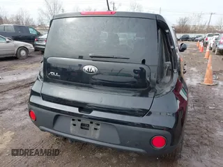 2018 Kia Soul with VIN KNDJN2A20J7593031, listed as a IAAI auction lot 41687316 with 26,133 mi miles. Bid and sale history available at carsss.com. Image 17.