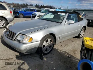 1999 Mercedes-Benz SL-Class with VIN WDBFA68F8XF175735, listed as a Copart auction lot 41658525 with 144,177 mi miles and Salvage Title. Bid and sale history available at carsss.com. Image 1.