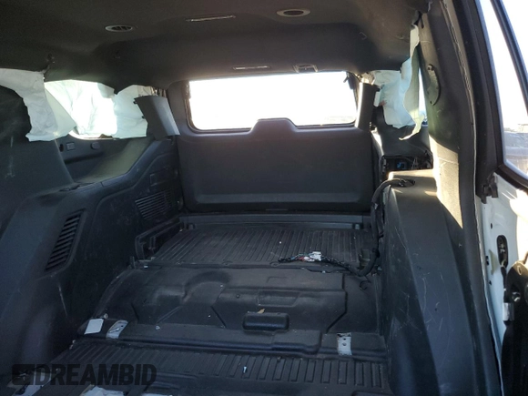 2022 Chevrolet Tahoe Commercial z VIN 1GNSCLED9NR248304, wystawiony jako Copart lot #84294364 z przebiegiem Nie podano mil oraz Czysty tytuł • Clean title. Historia ofert i sprzedaży dostępna na DreamBid. Obrazek 10.