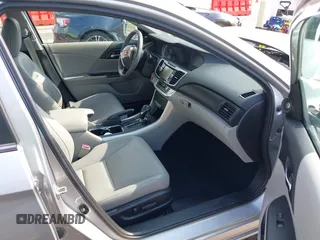 2015 Honda Accord EX-L с VIN 1HGCR2F89FA150253, выставлен на аукционе IAAI как лот 42293502 с пробегом 70 025 миль миль и . История ставок и продаж доступна на DreamBid. Изображение 5.
