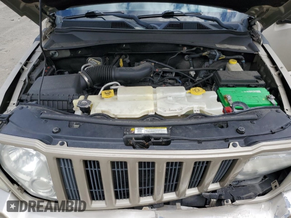 2011 Jeep Liberty Sport with VIN 1J4PN2GK1BW518812, listed as a Copart auction lot 53058285 with 119,929 mi miles and Clean Title. Bid and sale history available at DreamBid. Image 12.