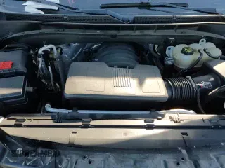 2021 GMC Yukon XL SLT z VIN 1GKS1GKD2MR243619, wystawiony jako Copart lot #84262484 z przebiegiem 125 419 mil mil oraz Szkoda całkowita • Salvage title. Historia ofert i sprzedaży dostępna na DreamBid. Obrazek 17.