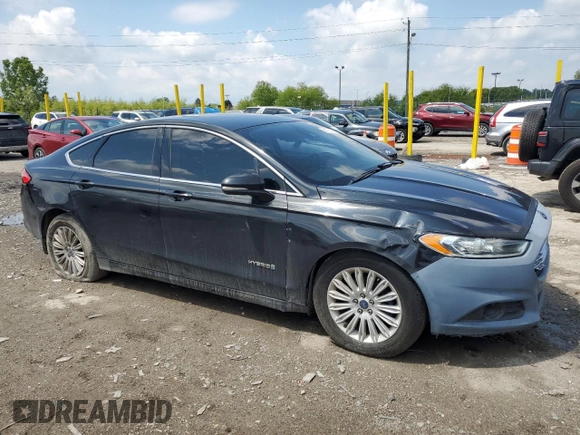 2013 Ford Fusion SE Hybrid with VIN 3FA6P0LU8DR320893, listed as a Copart auction lot 58739245 with 243,887 mi miles and Salvage title. Bid and sale history available at DreamBid. Image 4.