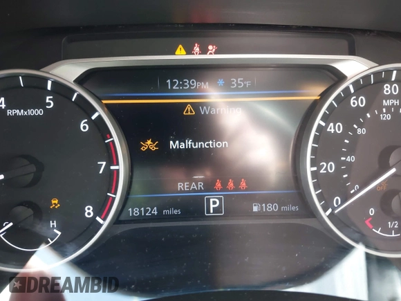 2021 Nissan Sentra SV with VIN 3N1AB8CV0MY289772, listed as a IAAI auction lot 41876197 with 18,124 mi miles and . Bid and sale history available at DreamBid. Image 15.