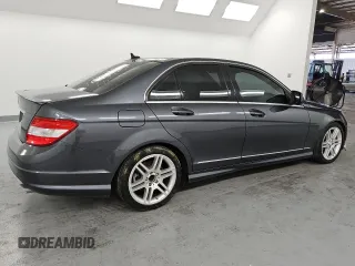 2009 Mercedes-Benz C 350 Sport с VIN WDDGF56X69R059504, выставлен на аукционе Copart как лот 62753415 с пробегом 180 759 миль миль и Чистый • Clean title. История ставок и продаж доступна на DreamBid. Изображение 3.
