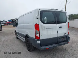 2016 Ford Transit Cargo z VIN 1FTYR1ZM3GKB36643, wystawiony jako IAAI lot #41127604 z przebiegiem 182 845 mil mil oraz . Historia ofert i sprzedaży dostępna na DreamBid. Obrazek 3.