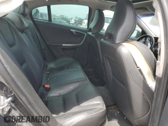2014 Volvo S60 T6 with VIN YV1902FH9E2281527, listed as a Copart auction lot 60855454 with 0 mi miles and Salvage Title. Bid and sale history available at carsss.com. Image 10.