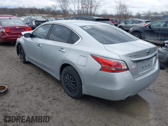 2015 Nissan Altima 2.5 S with VIN 1N4AL3AP4FN354906, listed as a IAAI auction lot 41840630 with 169,130 mi miles. Bid and sale history available at carsss.com. Image 3.
